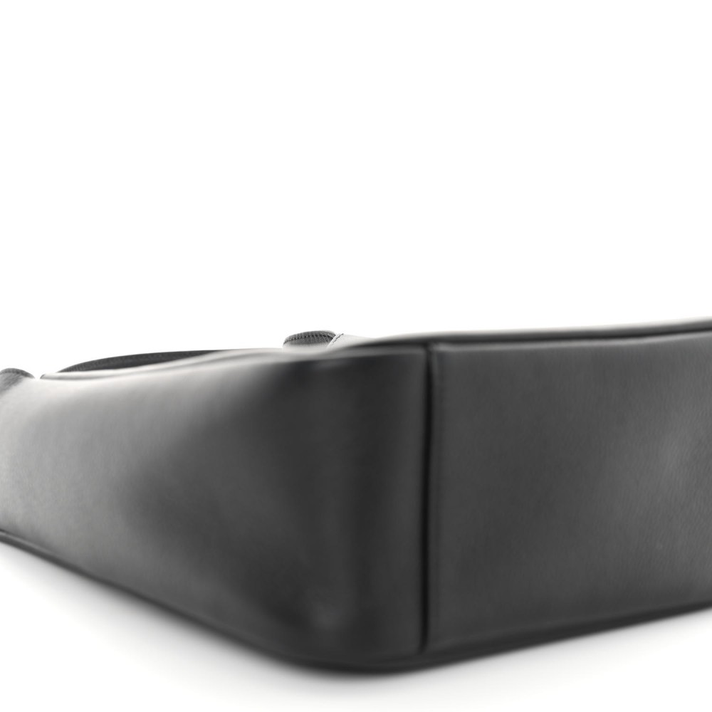 Smooth Calfskin Small Le 5 A 7 Soft Hobo Black Smooth Calfskin Small Le 5 A 7 Soft Hobo Black