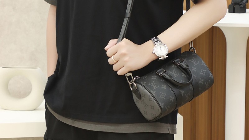 Keepall XS M45947 Model Show