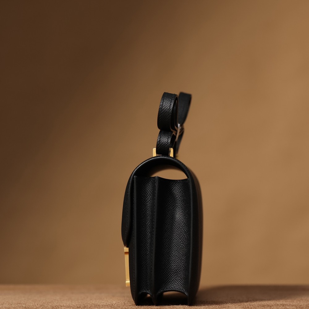 CONSTANCE 19 BLACK EP CONSTANCE 19 BLACK EP