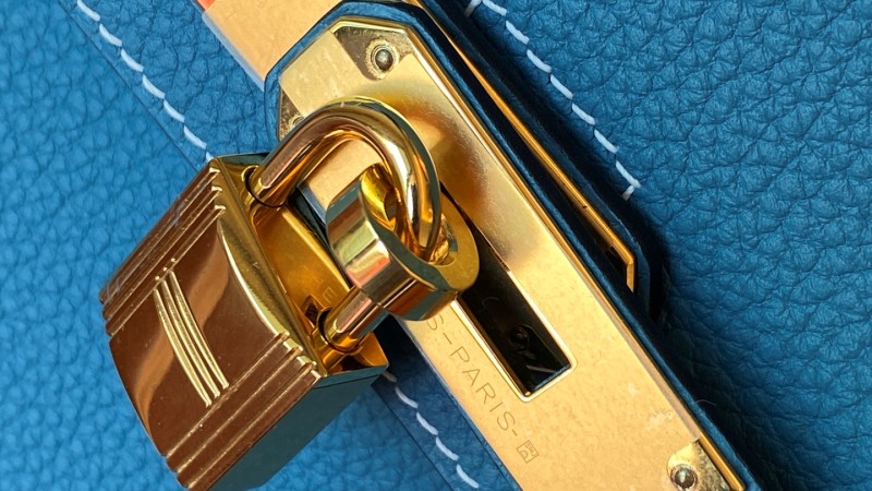 BIRKIN 30 BLUE JEAN TOGO H044577CK38 Details 2 BIRKIN 30 BLUE JEAN TOGO H044577CK38 Details 2