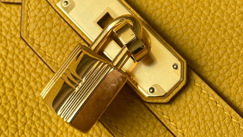 BIRKIN 30 JAUNE AMBRE TOGO H027767CK64 Details 2 BIRKIN 30 JAUNE AMBRE TOGO H027767CK64 Details 2
