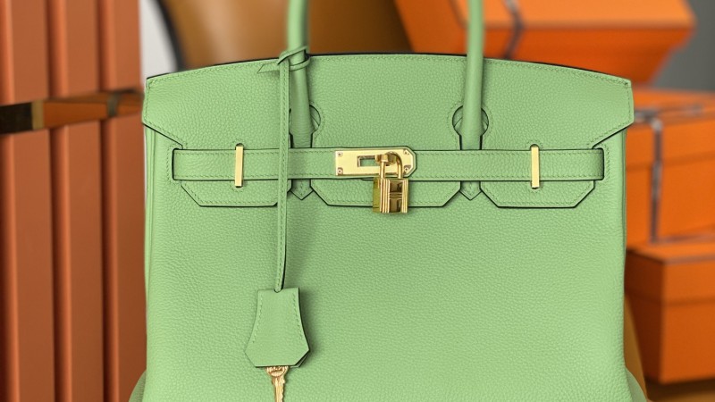 BIRKIN 30 VERT CRIQUET TOGO H041701CC5S Details 2 BIRKIN 30 VERT CRIQUET TOGO H041701CC5S Details 2