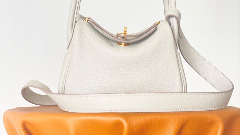 LINDY 19 PEARL GRAY TC H079086CCA3 Details 2 LINDY 19 PEARL GRAY TC H079086CCA3 Details 2