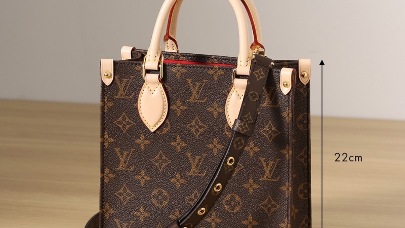 Sac Plat BB M45847 Sac Plat BB M45847